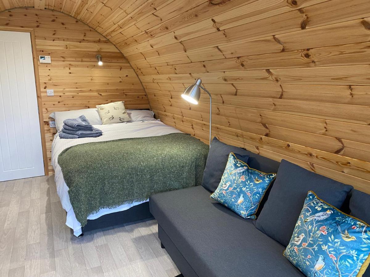 Hotel Orchard Luxe Glamping Pod Dungannon Exterior foto